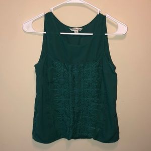 AEO Kelly green Aztec top